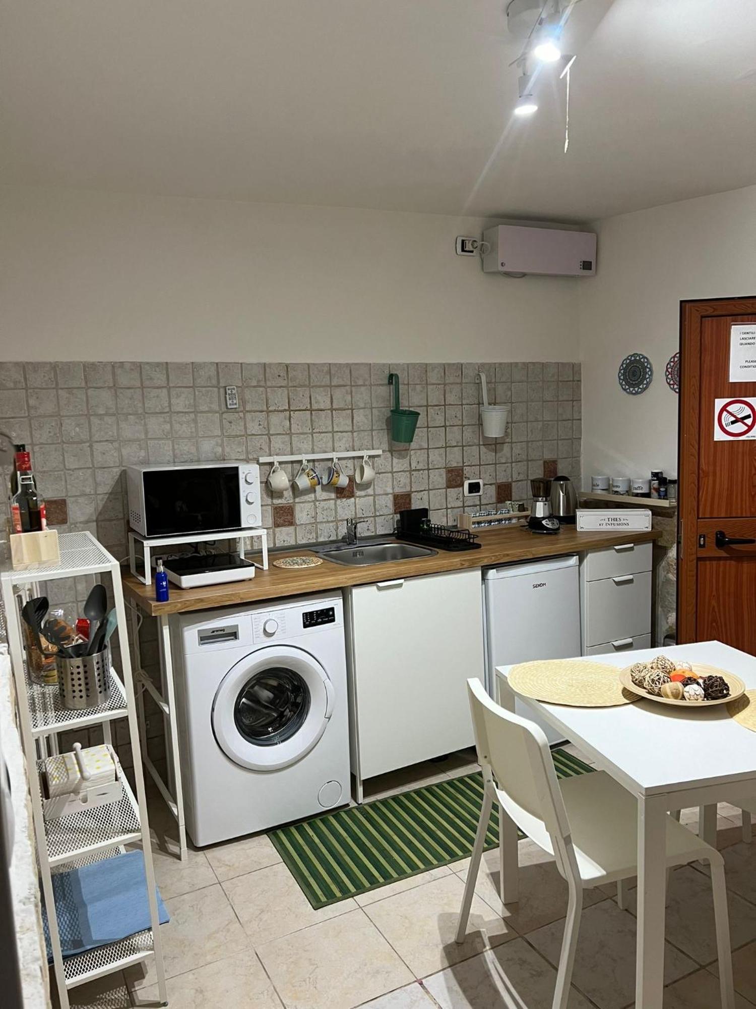 Casa Vacanze “Da Concetta” باري المظهر الخارجي الصورة